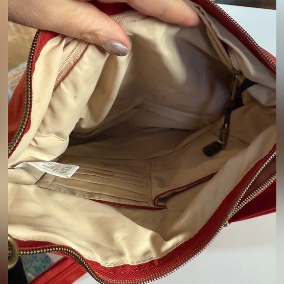 Travelon Anti-Theft Signature 3 Compartment Crossbody - Picture 6 of 6